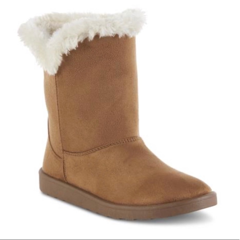 New Warn insulated cozy winter boots size 8, 9, 10